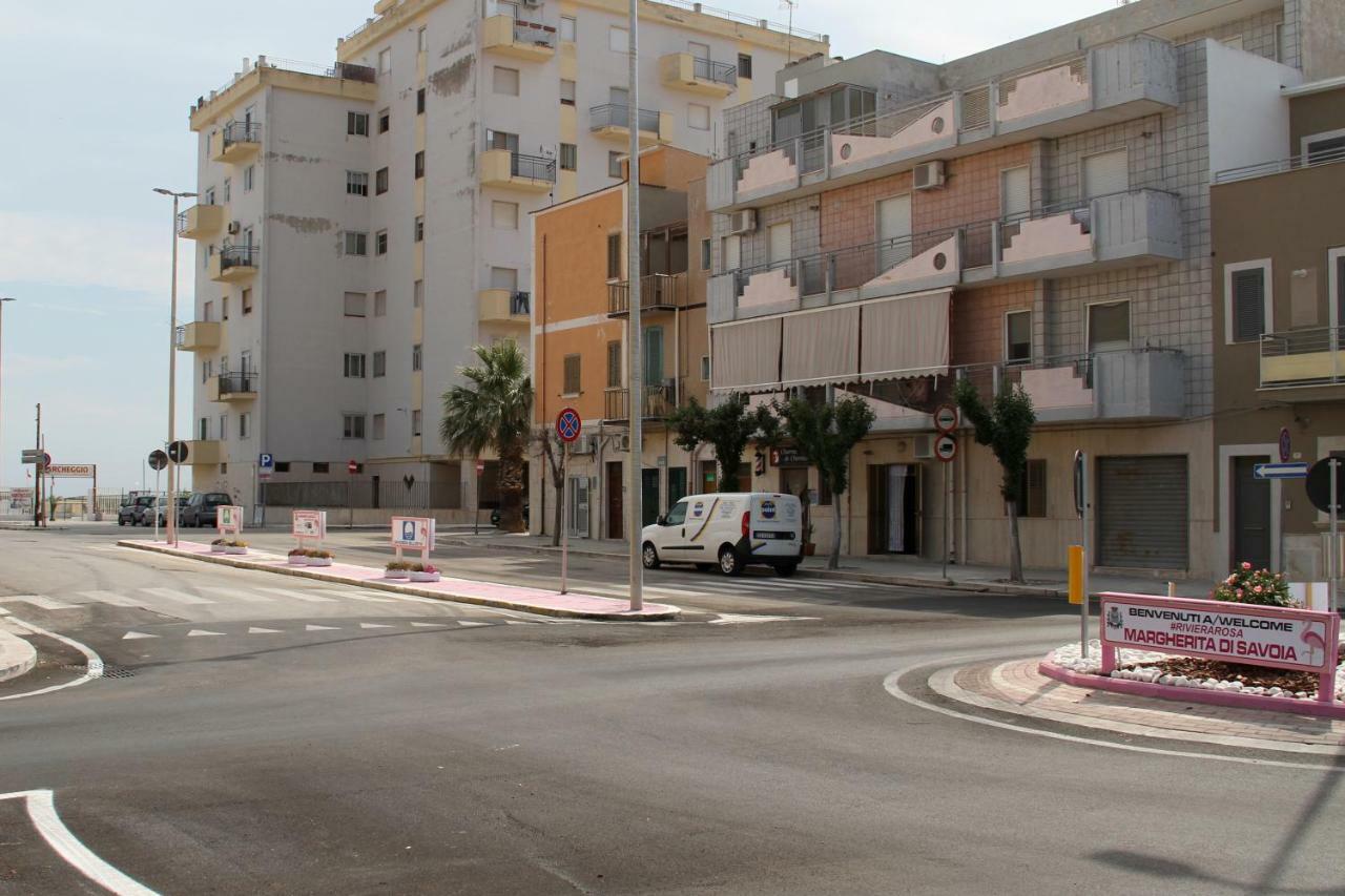 Apartamento Loft 92 Margherita Di Savoia Exterior foto