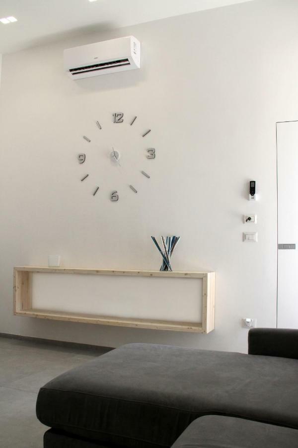 Apartamento Loft 92 Margherita Di Savoia Exterior foto